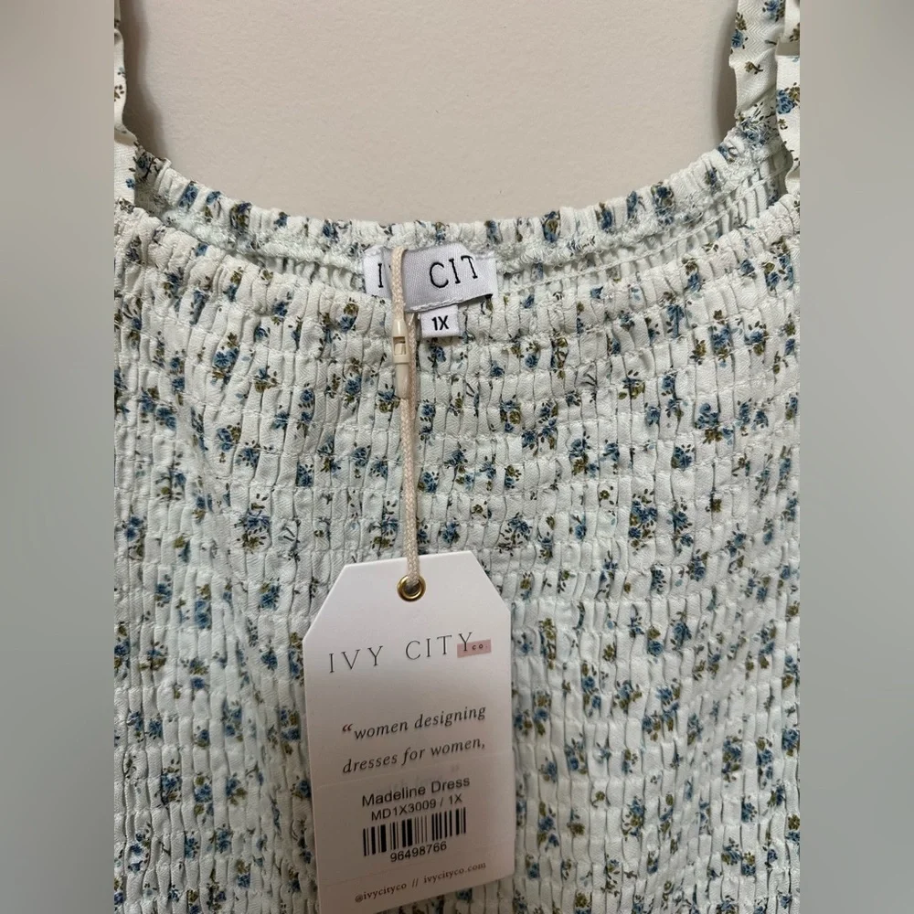 Ivy City Co. Madeline Dress 1X – Floral Smocked Puff Sleeve Midi NWT Retail $158 - Picture 6 of 10
